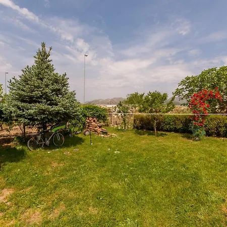 House With A Swimming Pool Opuzen, Neretva Delta - Usce Neretve - 8818 * Opuzen (Dubrovnik-Neretva)