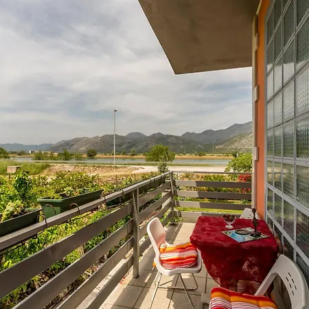 度假居 House With A Swimming Pool Opuzen, Neretva Delta - Usce Neretve - 8818 Opuzen (Dubrovnik-Neretva)